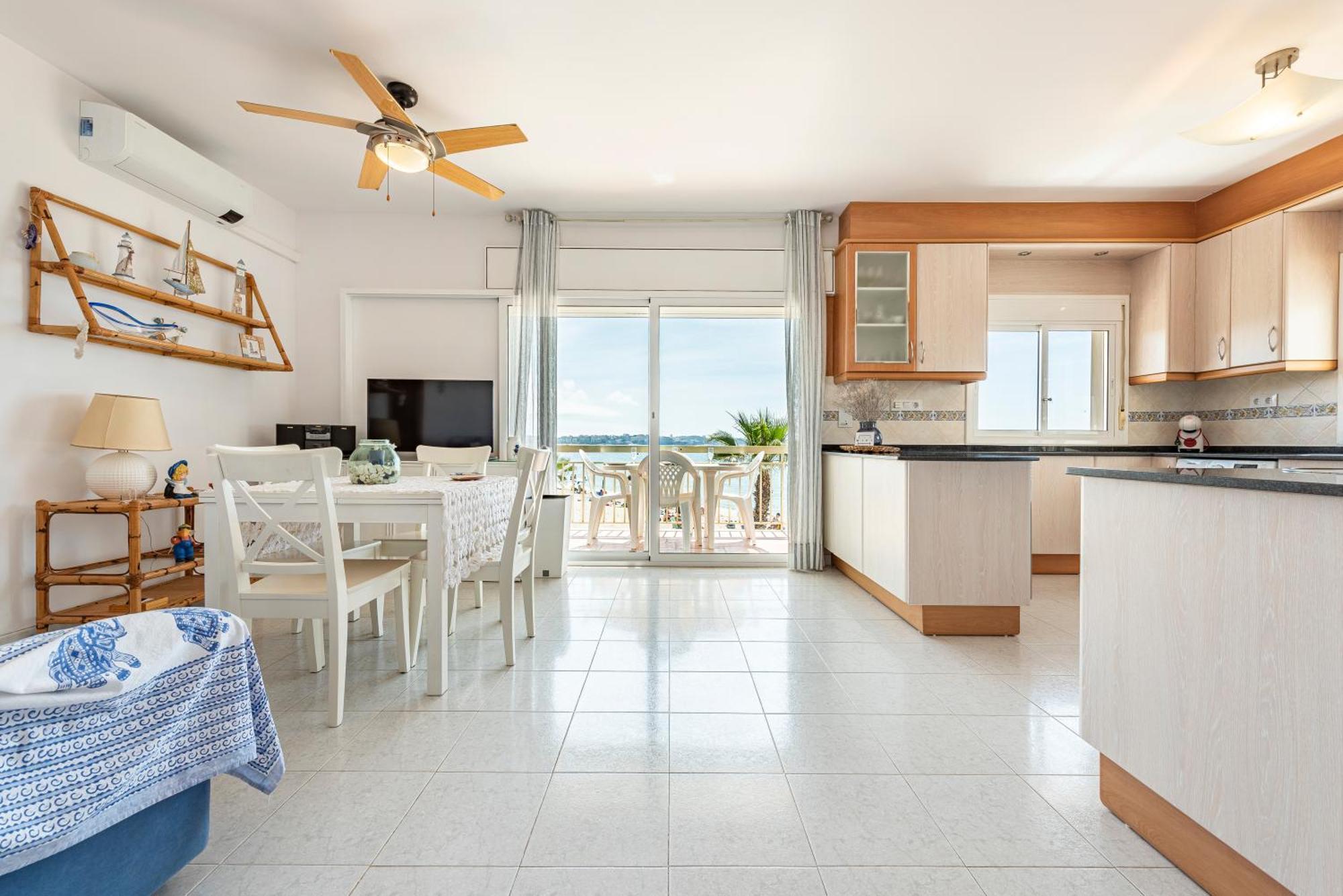 Apartamento Frente Al Mar Cambrils Buitenkant foto